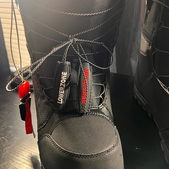 Burton Black Men's Rain & Snow Boots - Picture 2 of 6